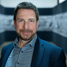 Portrait von Dr. Ralf Bleile